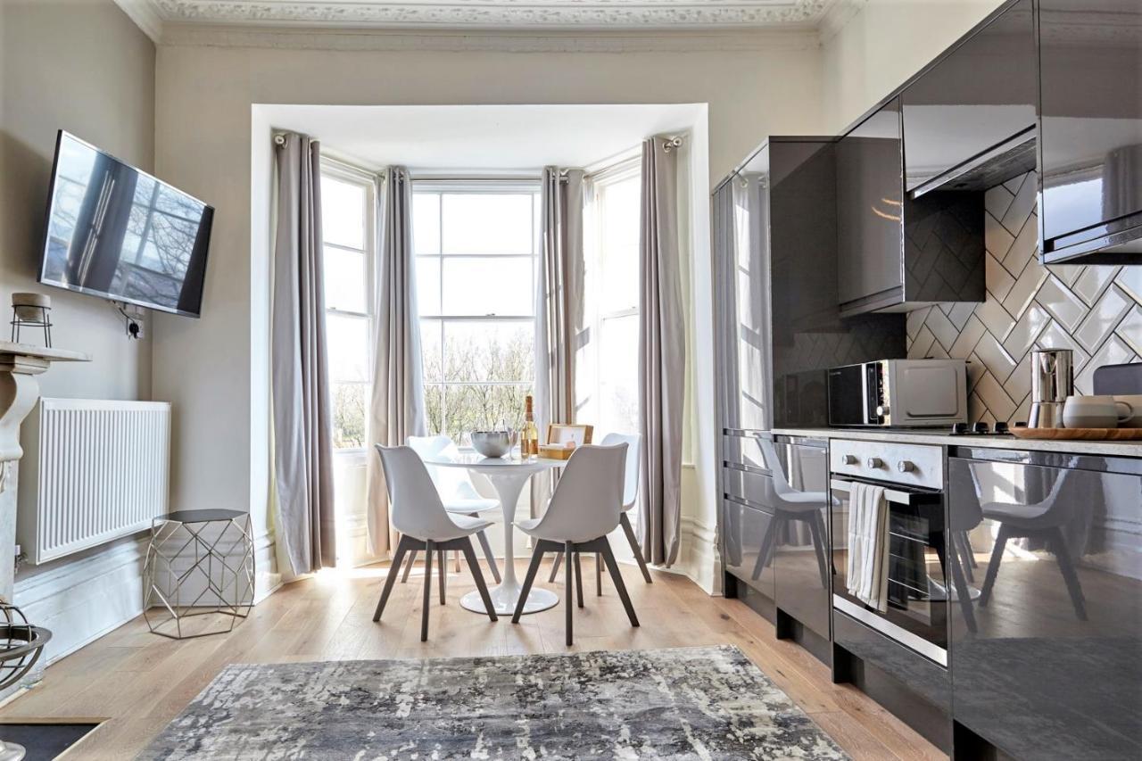 Dover Place - Your Apartment Bristol Luaran gambar